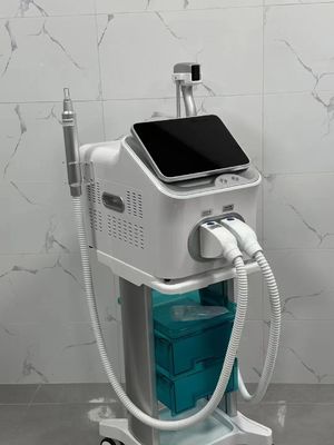1600w Commercial Diode Laser Hair Removal Machine With Triple Wavelength And FDA Clearance